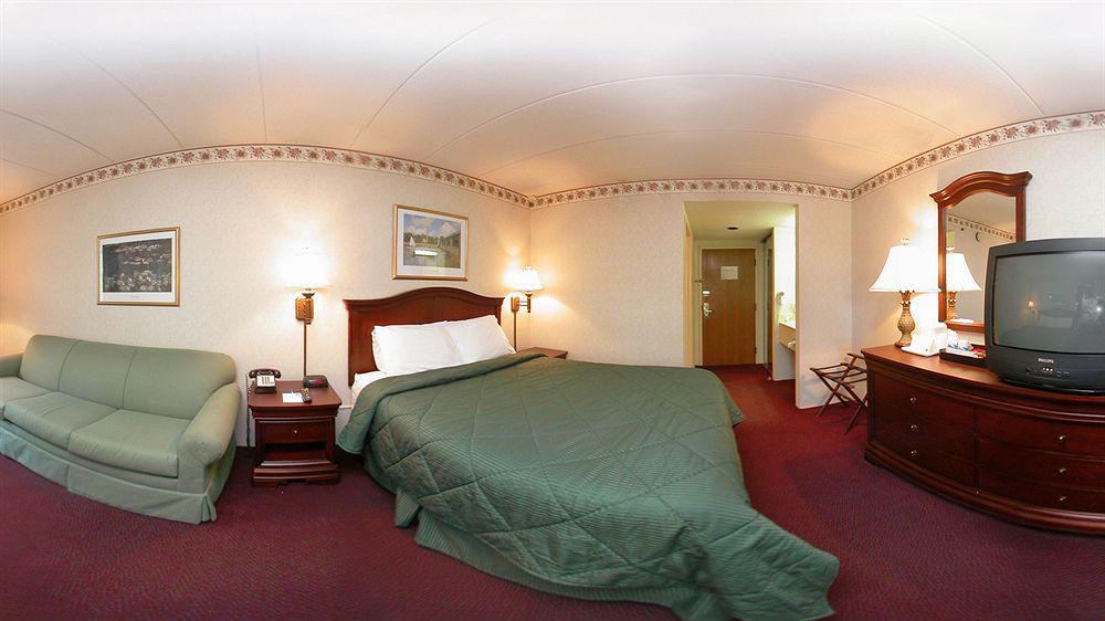 Quality Inn Портсмут Екстер'єр фото