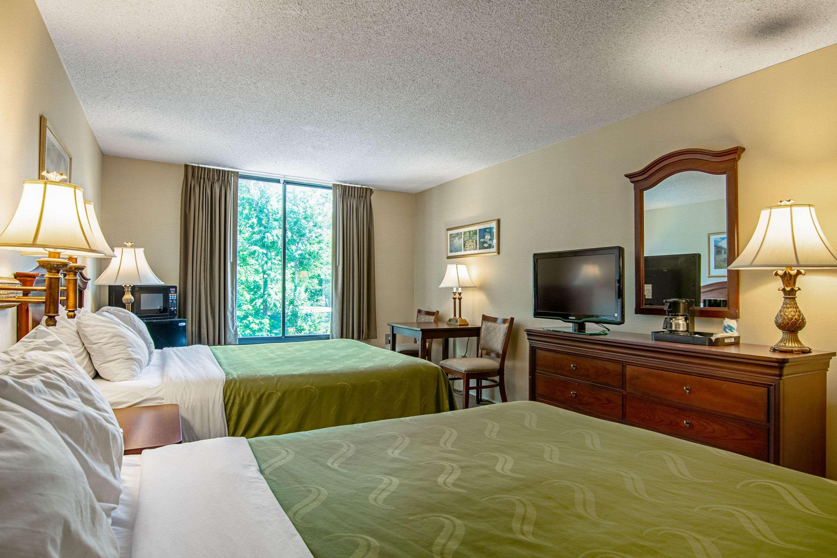 Quality Inn Портсмут Екстер'єр фото