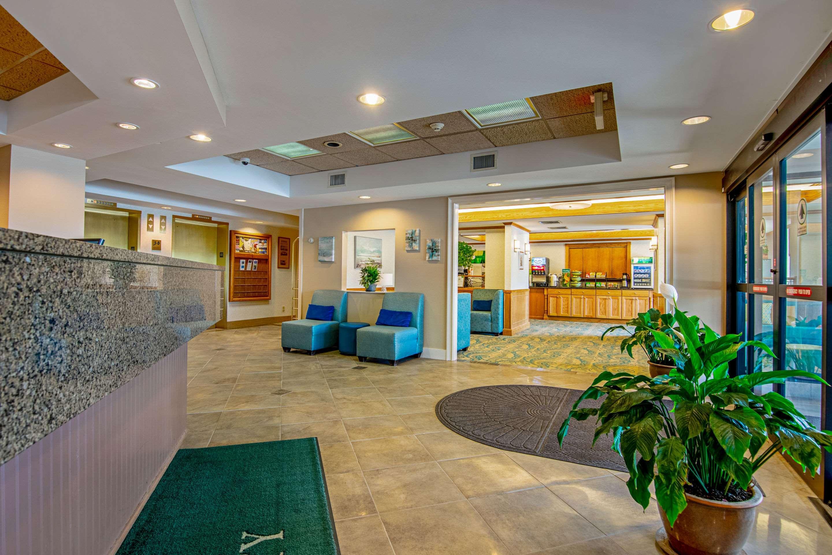 Quality Inn Портсмут Екстер'єр фото