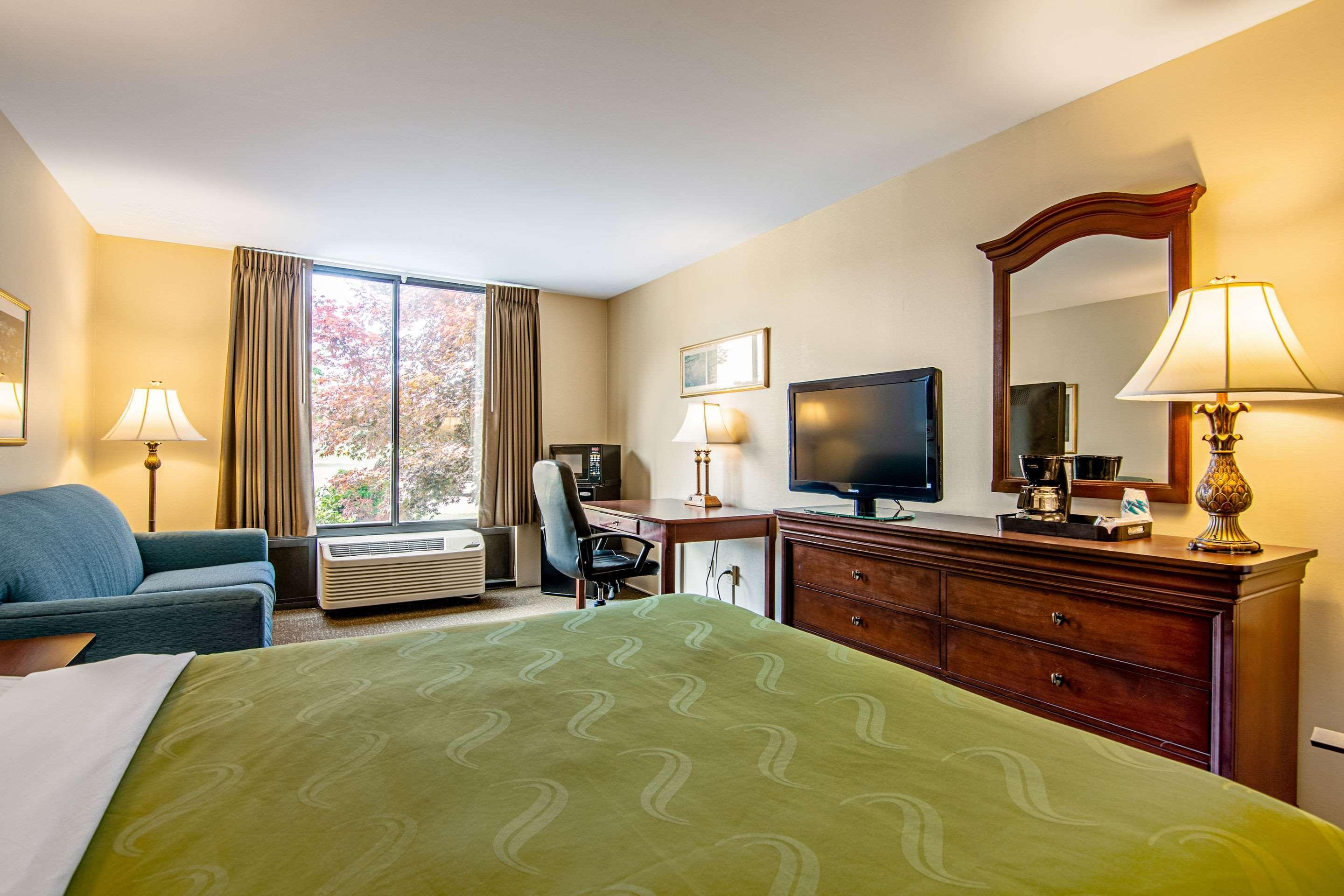 Quality Inn Портсмут Екстер'єр фото